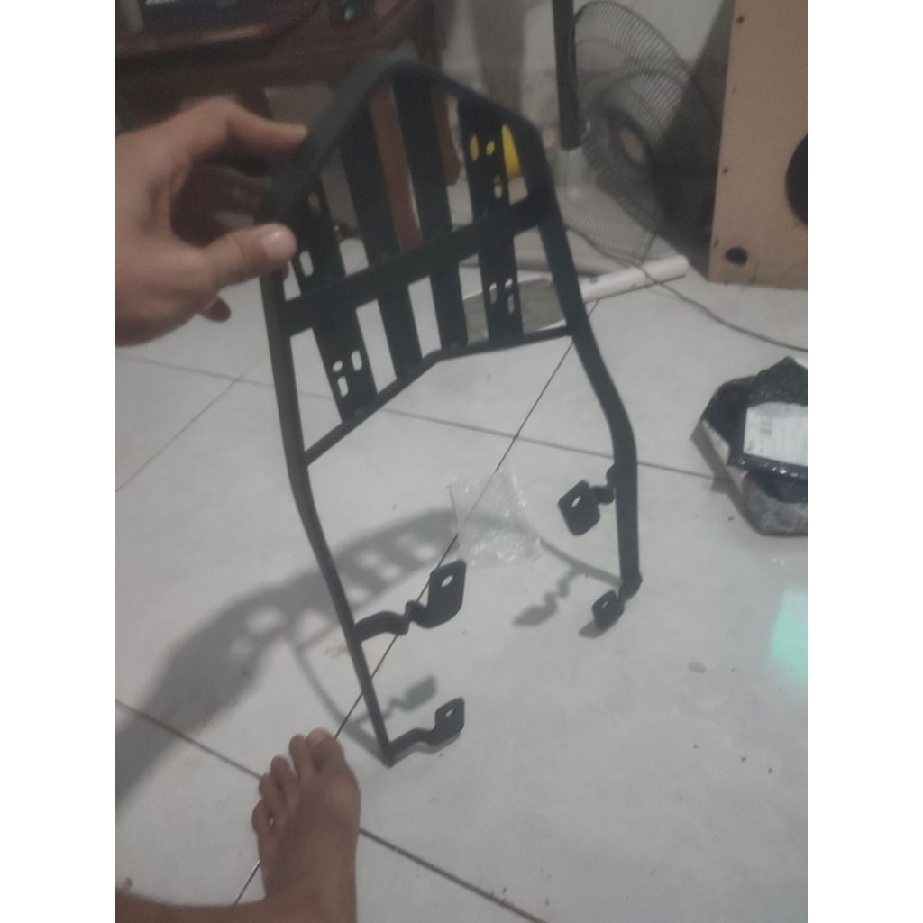 Bracket Top Box Vixion NVL/NVA