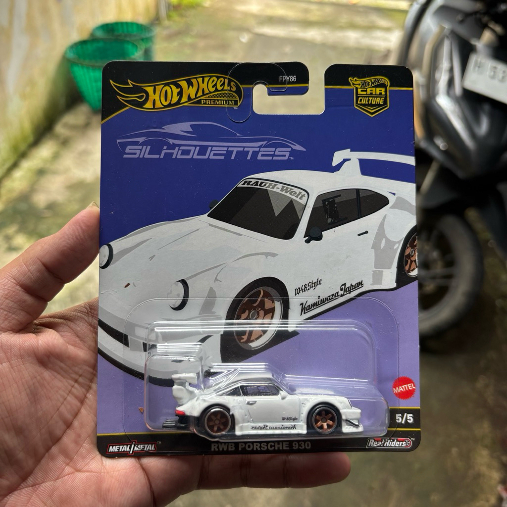 Hot Wheels Porsche RWB 930