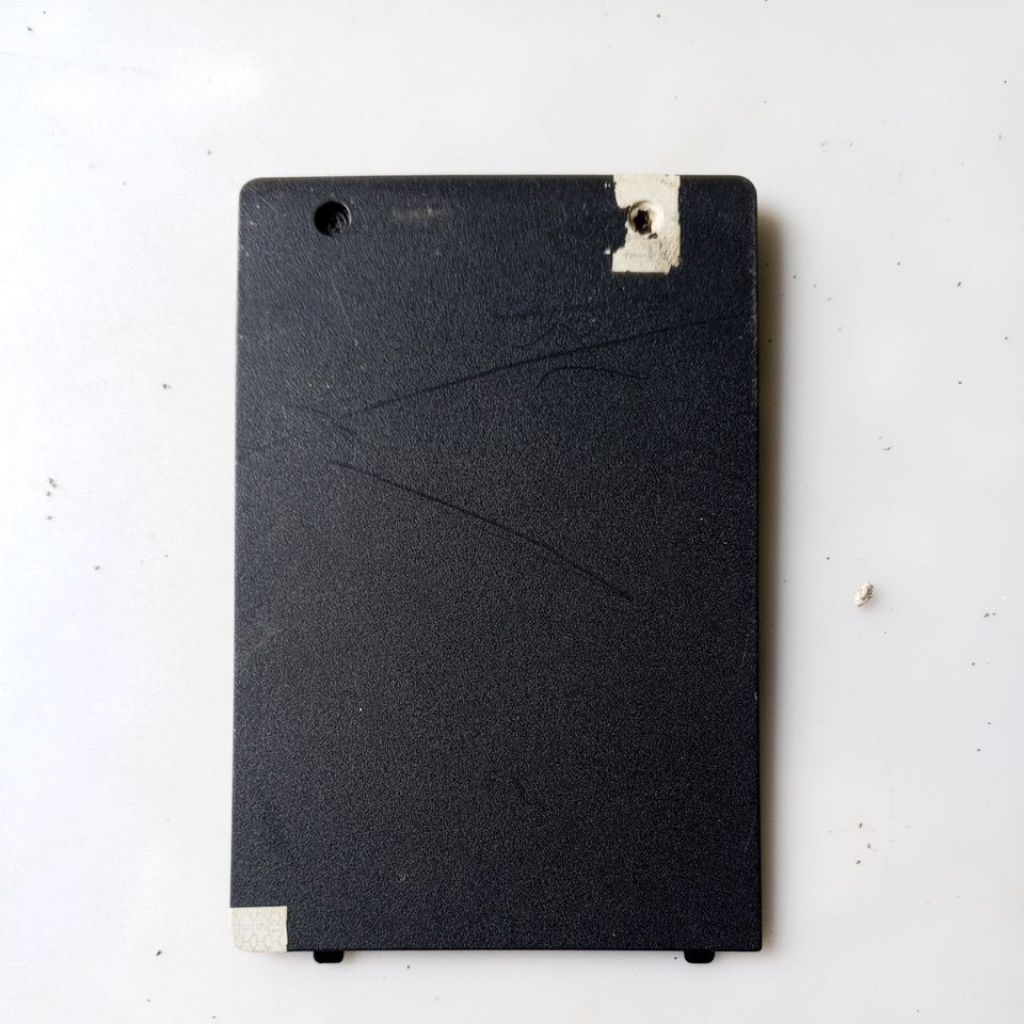Tutup hardisk Laptop Toshiba Satelite L745