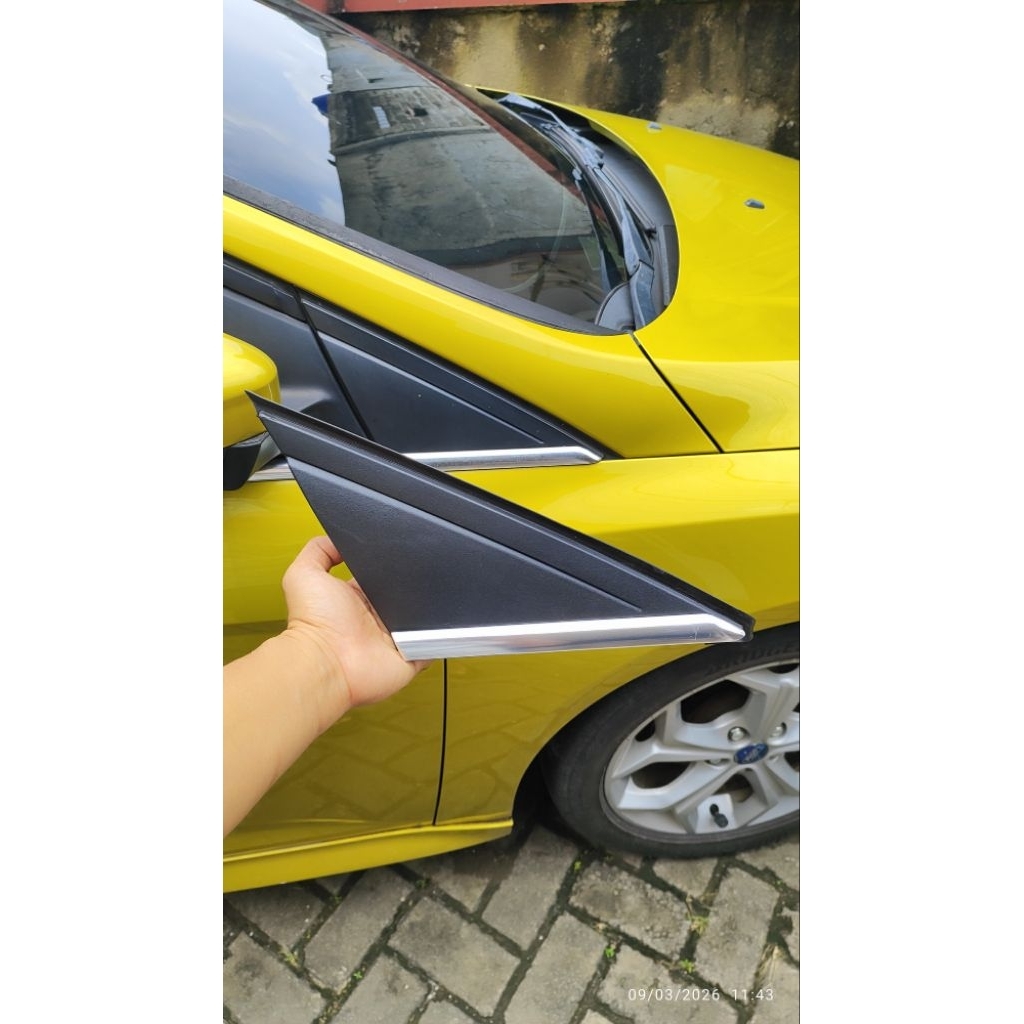 Segitiga spion Ford Focus MK3 2012-2014