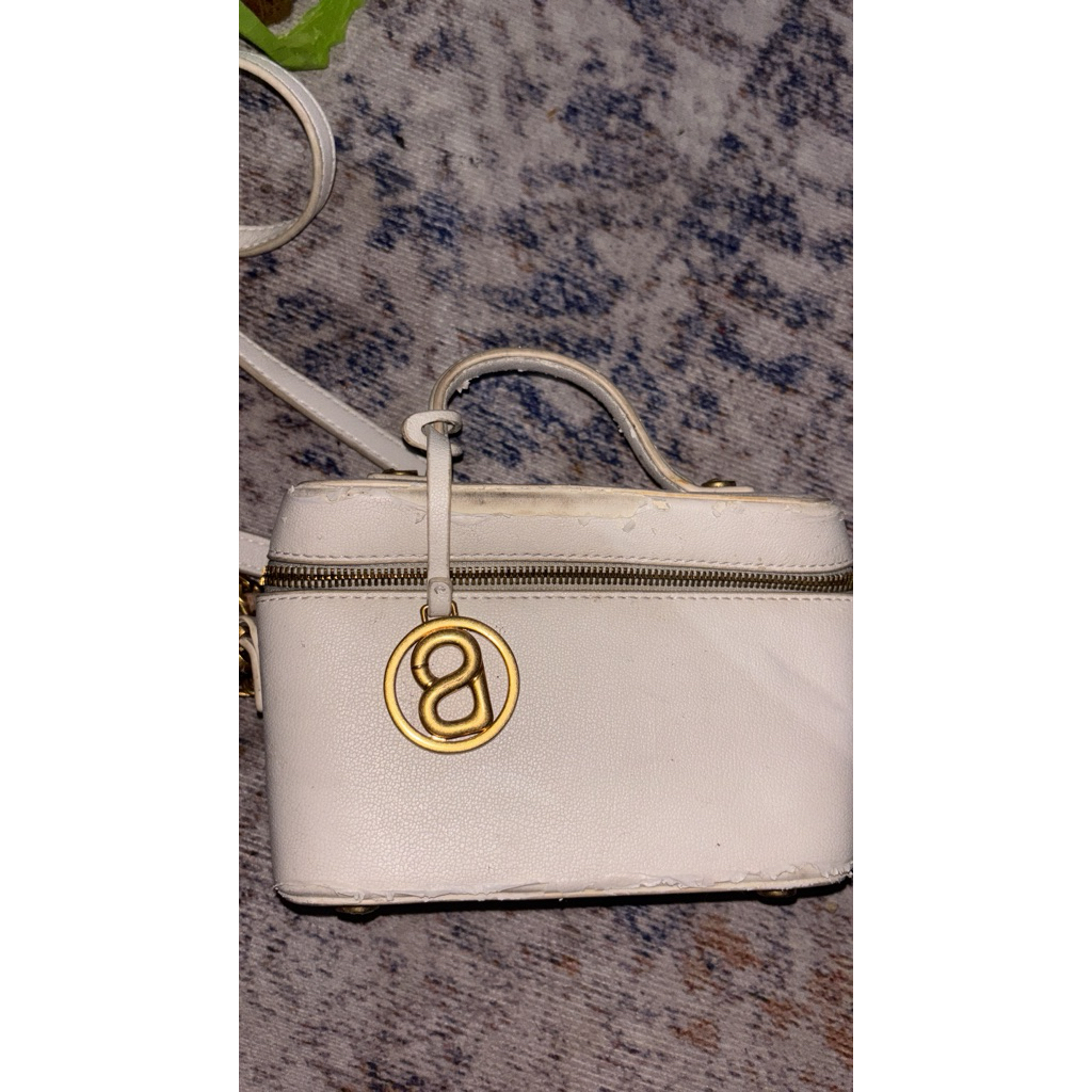 PRELOVED BAG BUTTON SCARVESSS WHITE