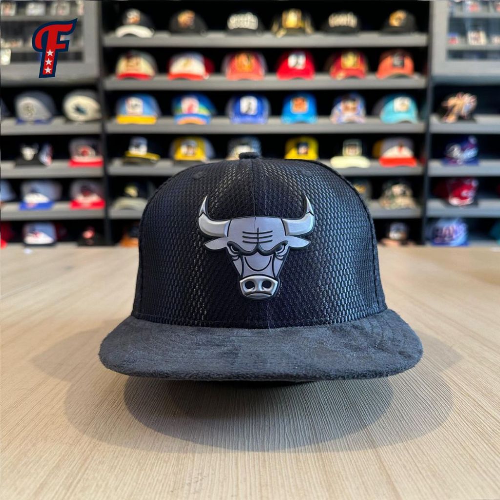 Topi New Era Chicago Bulls Logo Grey Suede 59FIFTY Original