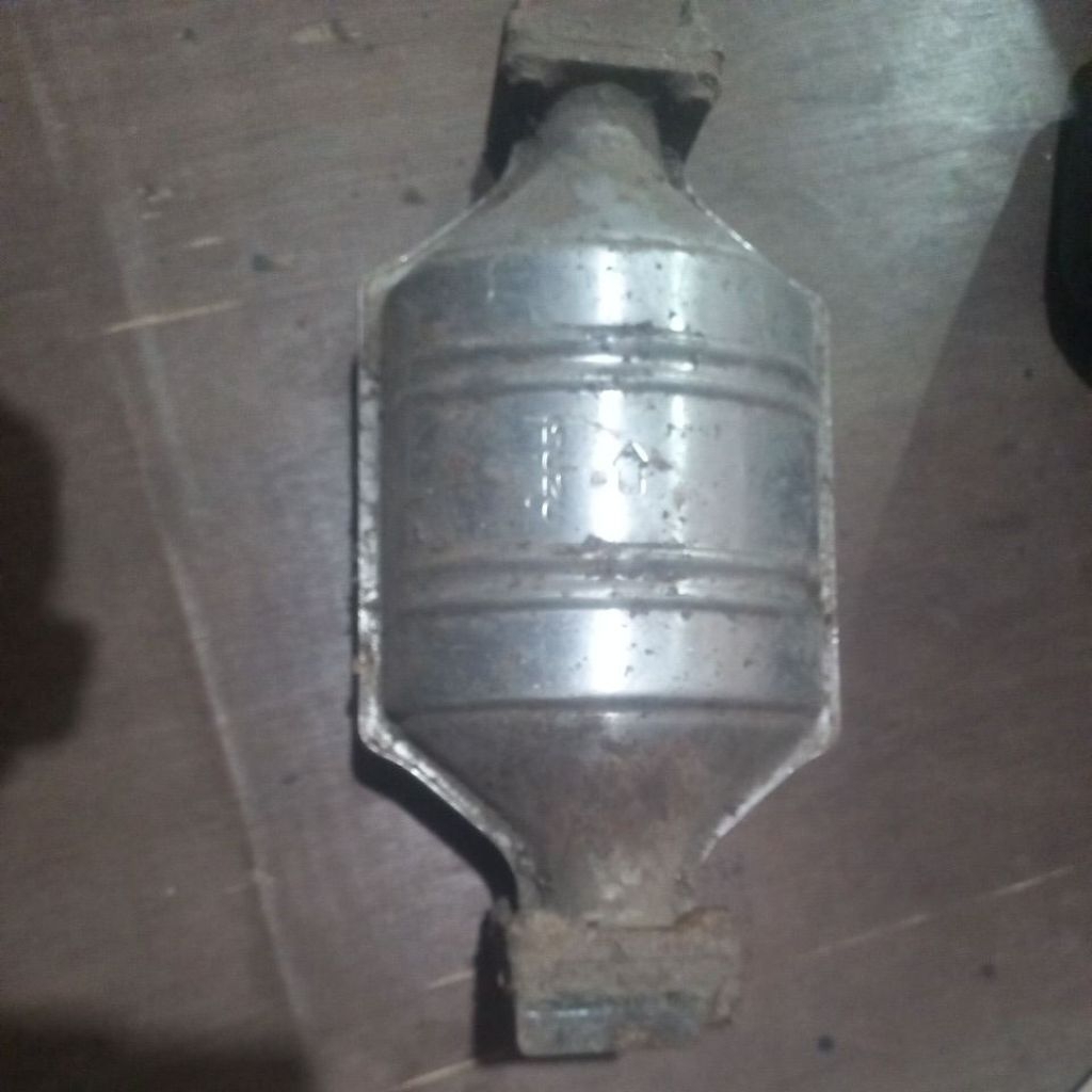 katalis knalpot isuzu ori bekas copotan