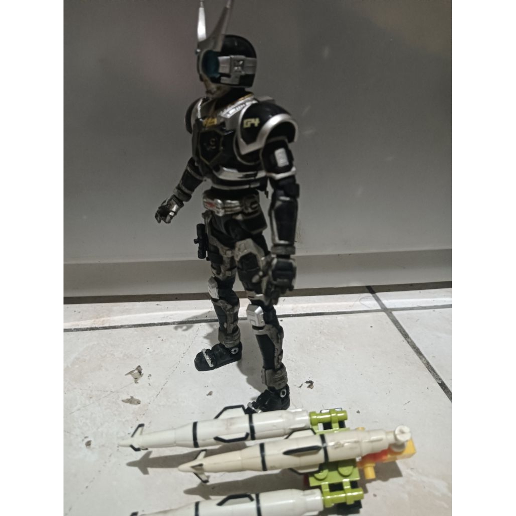SHF Kamen rider G4 loose