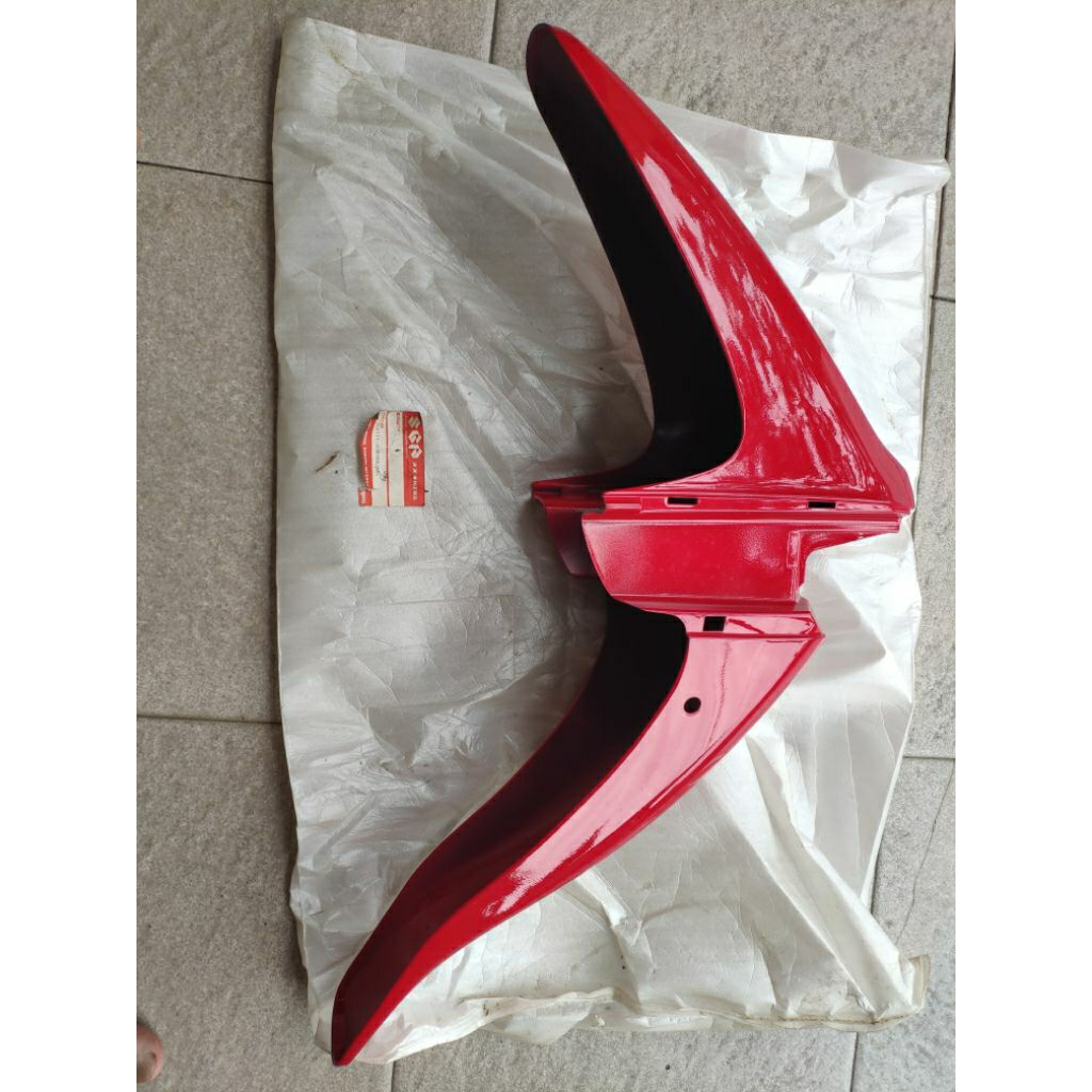 Spakbor depan Ori Suzuki Crystal