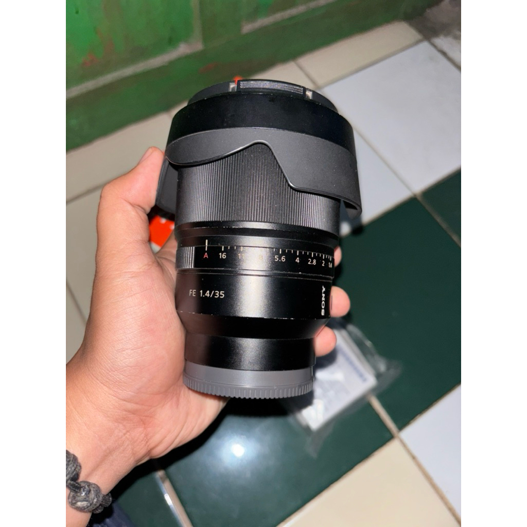 Zeiss 35mm F1.4 for sony