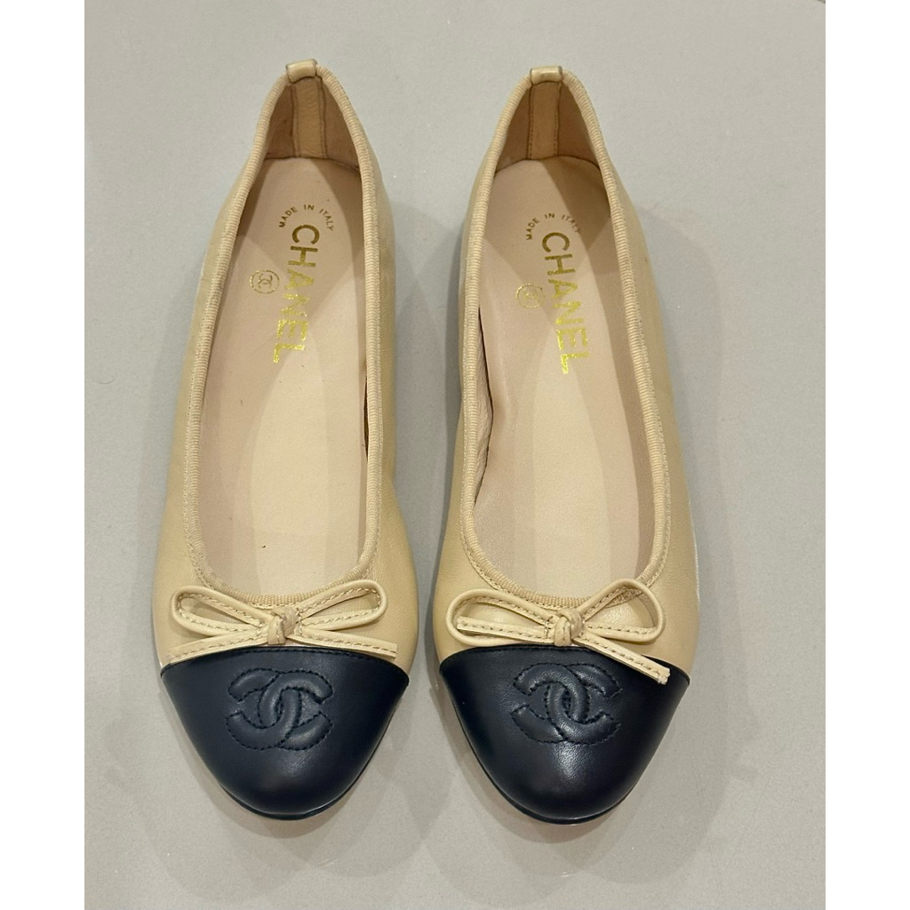 Chanel Ballet Flat shoes