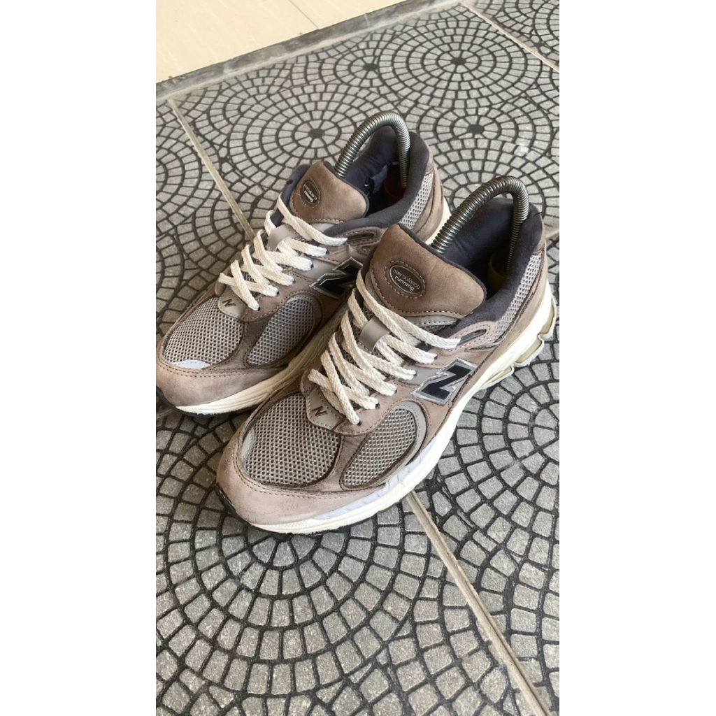 new balance 2002R warm alpaca light