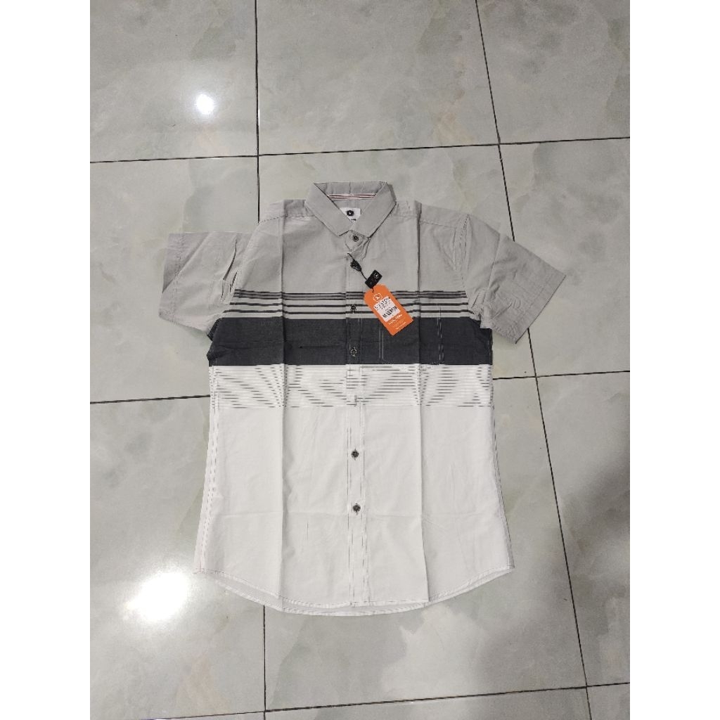 Kemeja Pria LUXTON UK M-XL, 4 Pilihan Motif&Warna || 100%Original