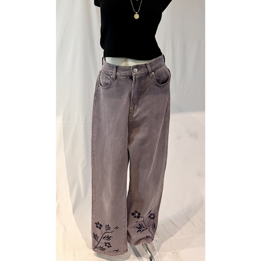 Hand-painted Plant Art on Denim Jeans | Celana Panjang Jeans Ungu | Reworked Denim Jeans | Reworked 
