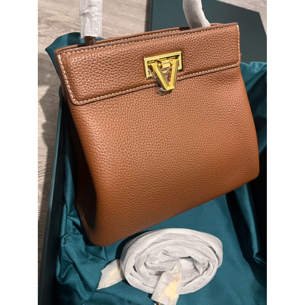VONE BAG NEW
