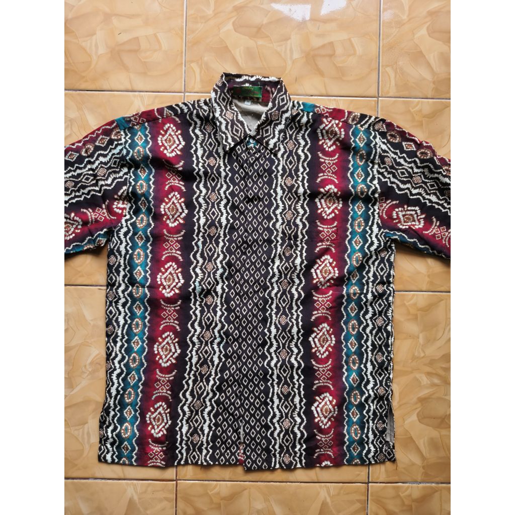 Batik Halus Pria Merek Arfan Bahan Sutra Katun Berpuring Tebal Warna Hijau Merah Coklat Size XL Leng