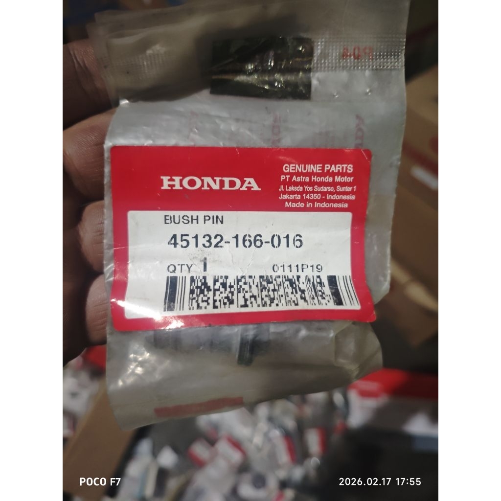 45132166016 / BUSH PIN / KARET BOOT CALIPER