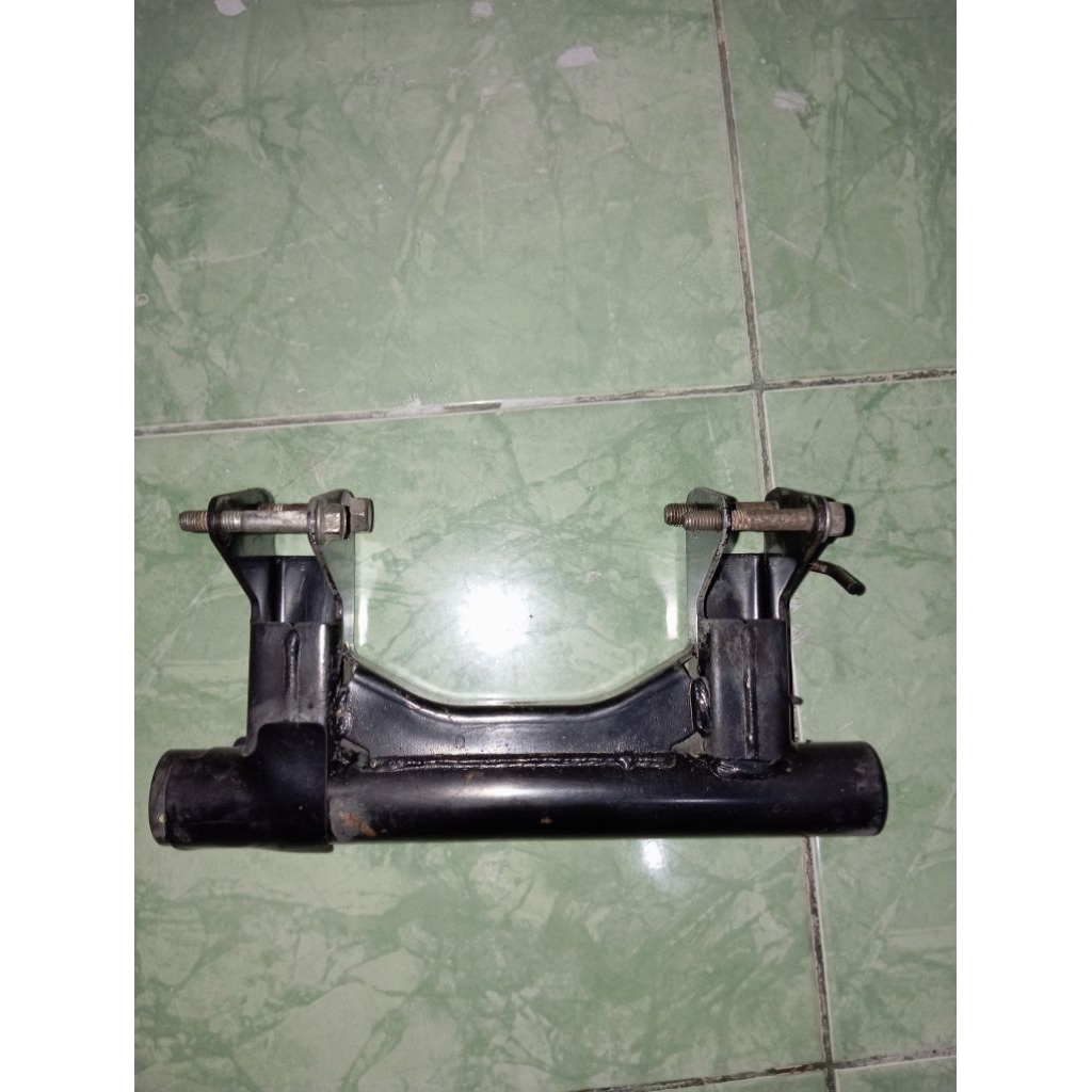 MOUNTING STD AEROX