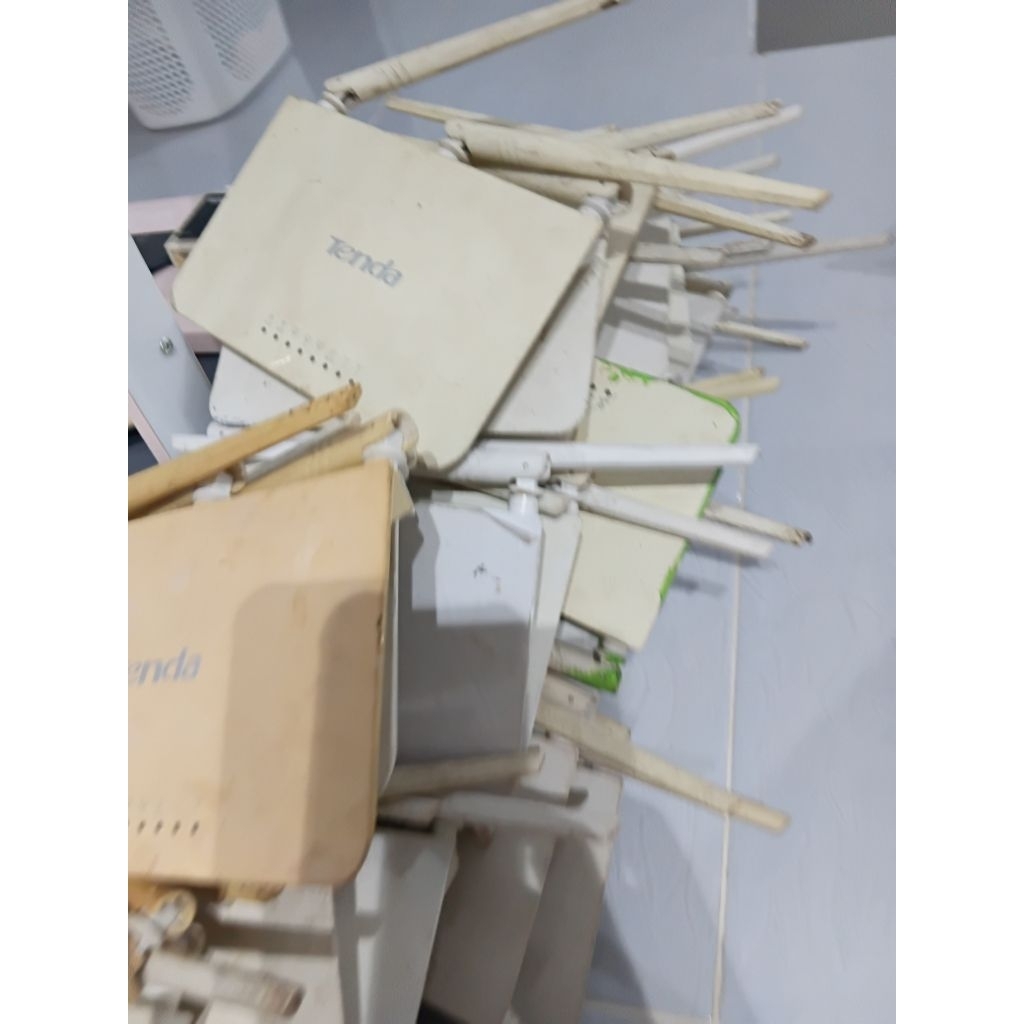 Modem Bekas Tenda F3