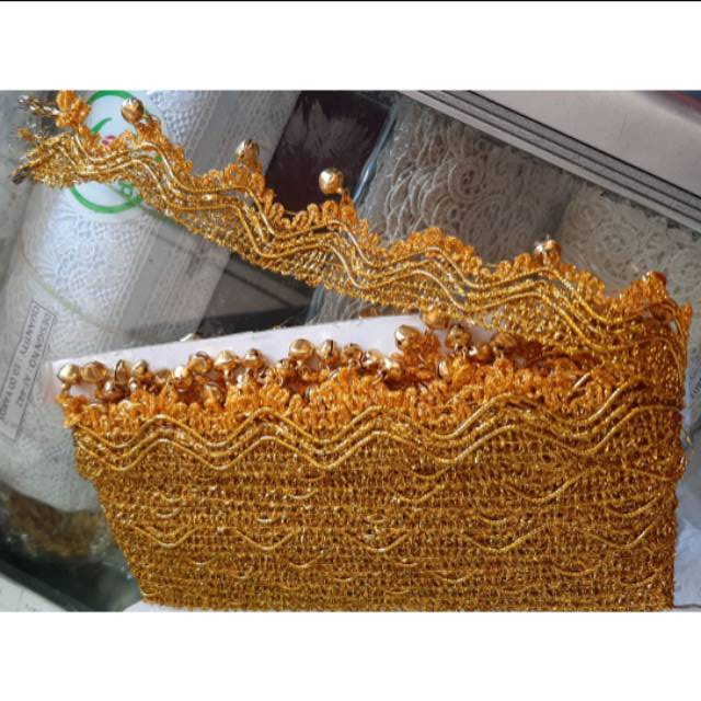 Renda lonceng / broklat / bordir / borci / renda india warna emas