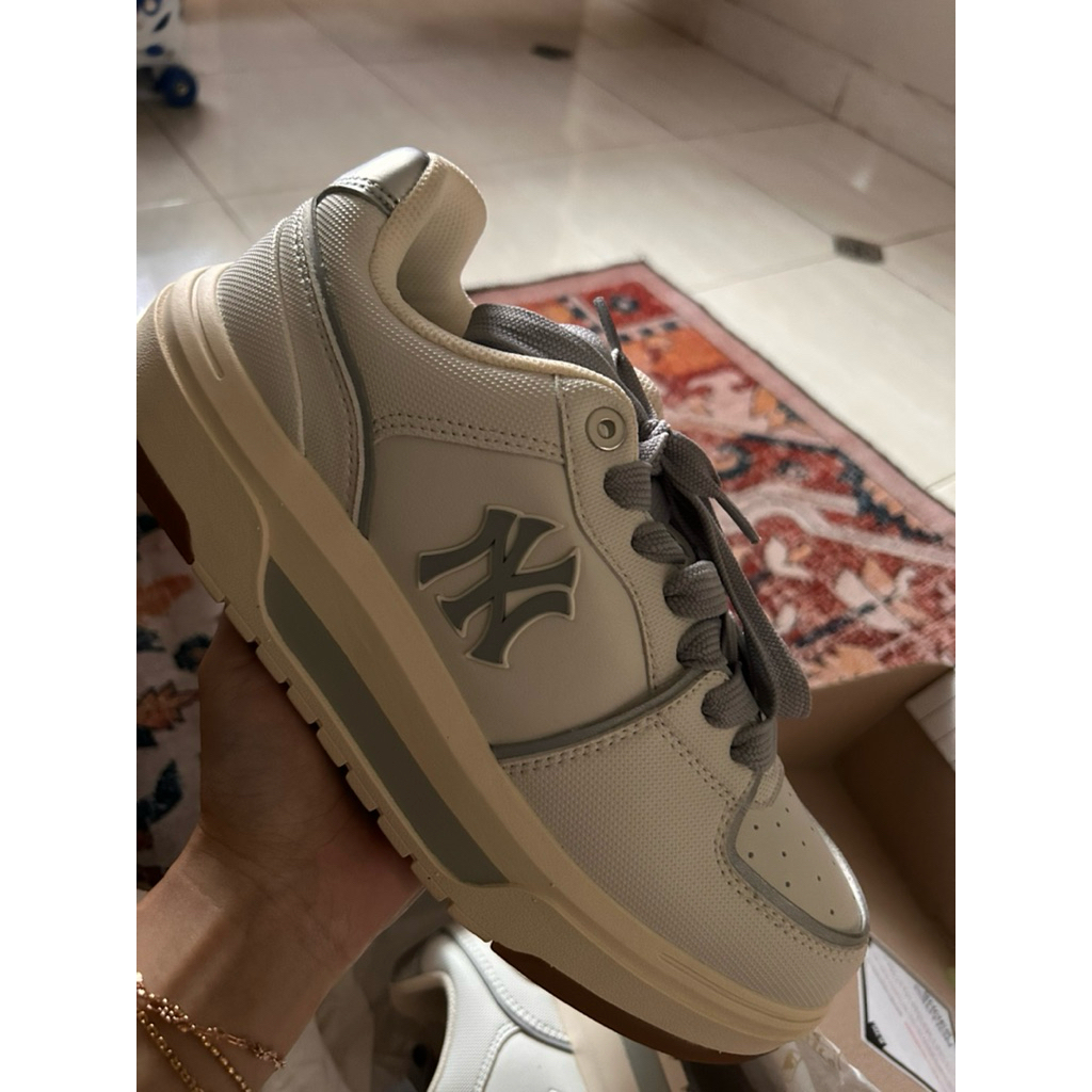 Sepatu MLB Chunky kondisi New