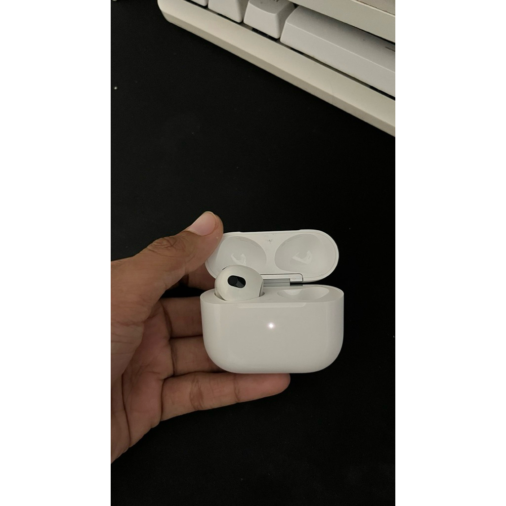 Airpods Gen 3 Left/Kiri Magsafe Charger Original