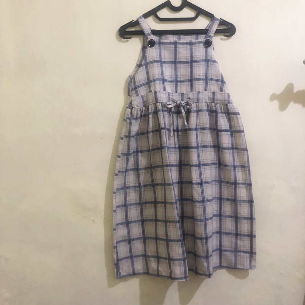 Overall dress jumpsuit kotak kotak gingham putih