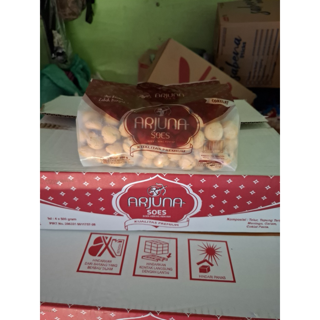 SOES KERING ISI KRIM coklat 500gr Arjuna