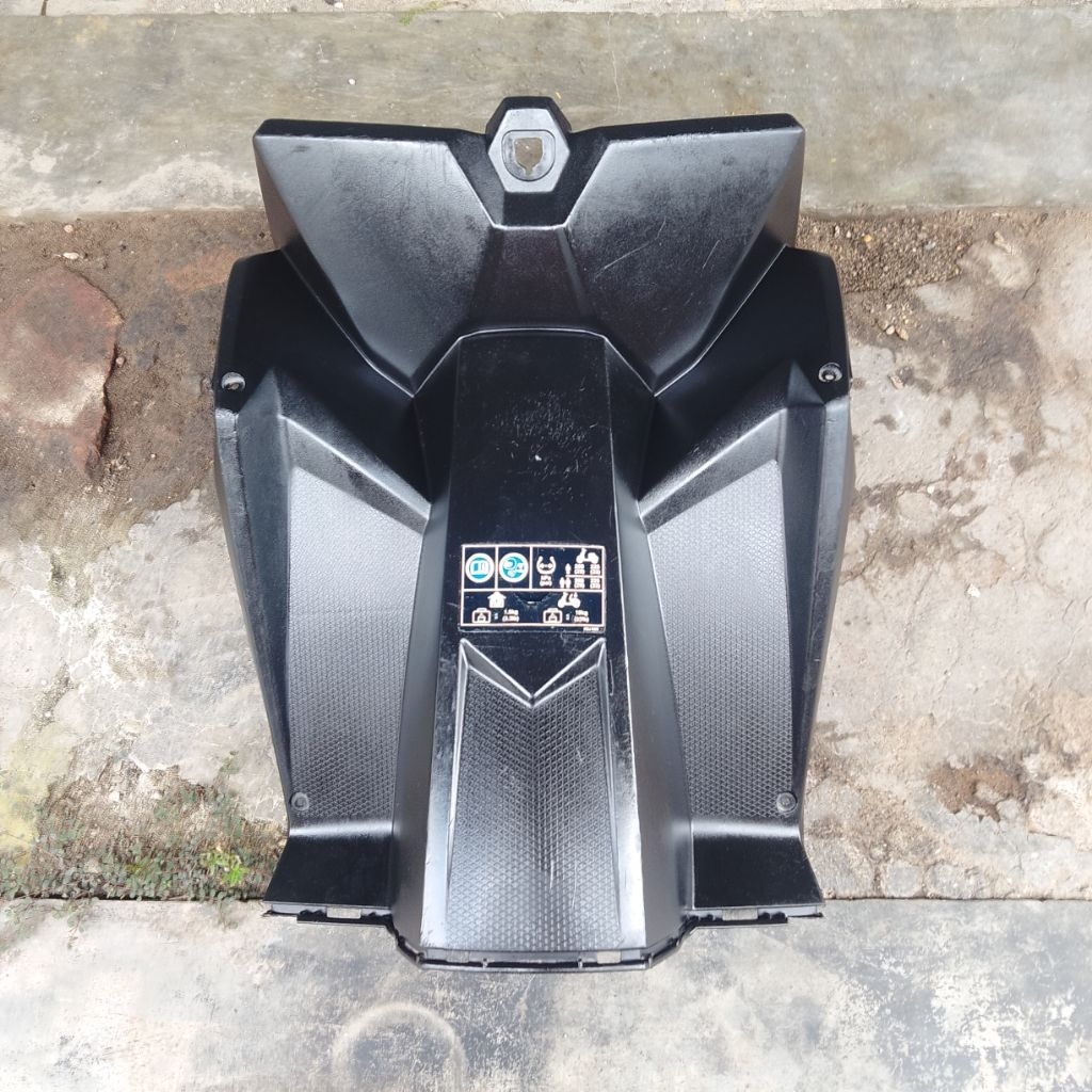 Cover legsild dek kunci bawah untuk motor Honda Beat LED / New original bekas copotan second