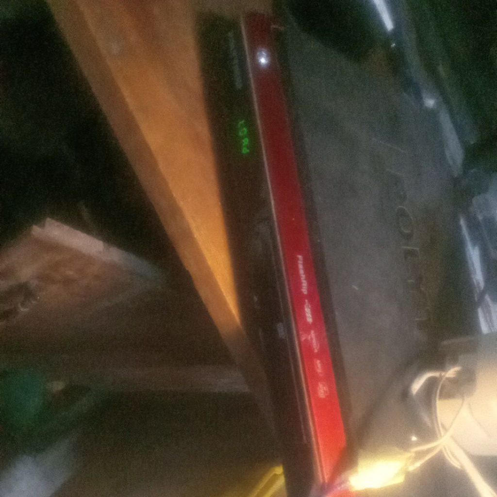 DVD PLAYER MP3 USB PLAYER POLYTRON