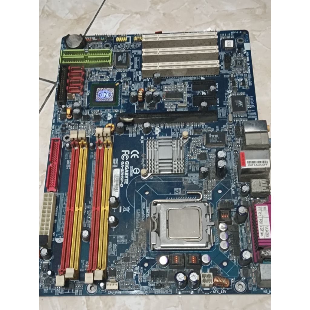 Mobo Gigabyye Jadul Gambling