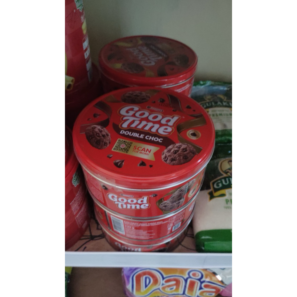 Biskuit Kaleng Good Time 277 gram - Double Choco, Kerenyahan Coklat untuk Camilan Lebaran