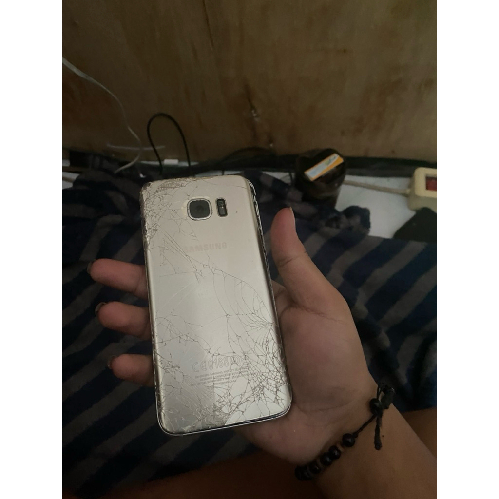 Samsung s7 Edge minus