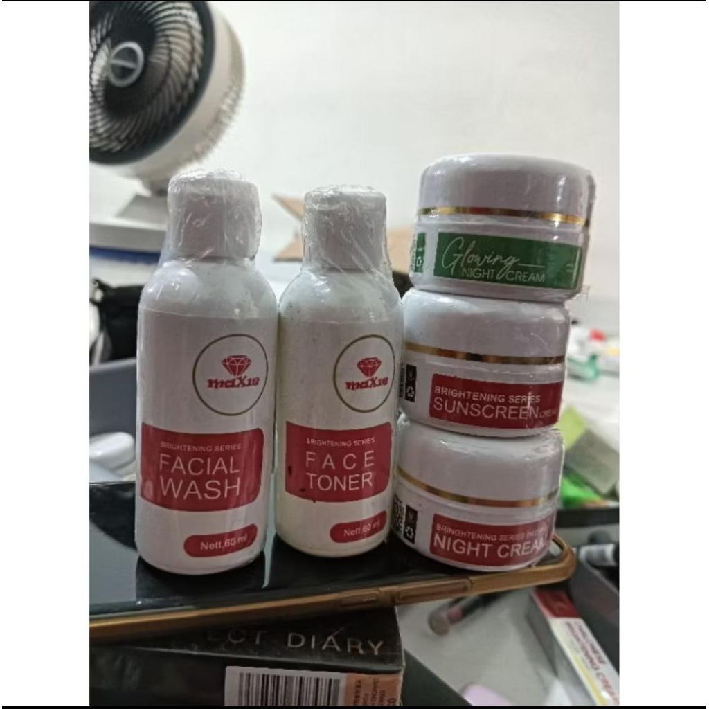 MAXI33 GLOW SKINCARE PAKET