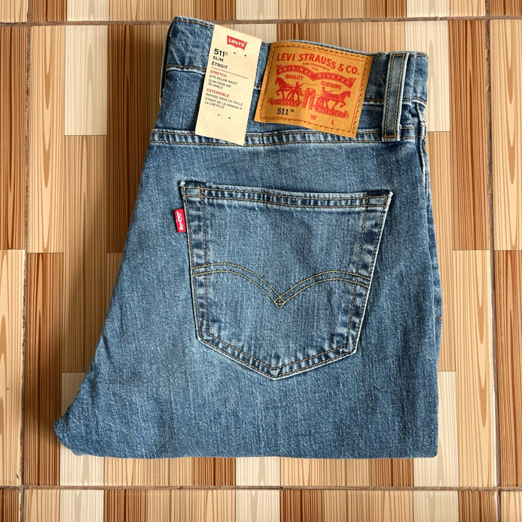 LEVIS 511 BIG E / SIZE 33x34 SLIM FIT STONE BLUE