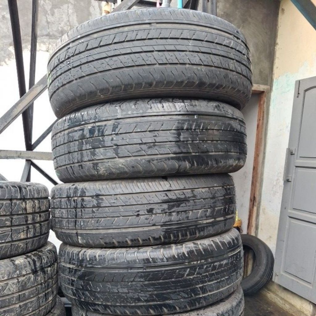 Ban copotan Dunlop ST30 225 65 R17