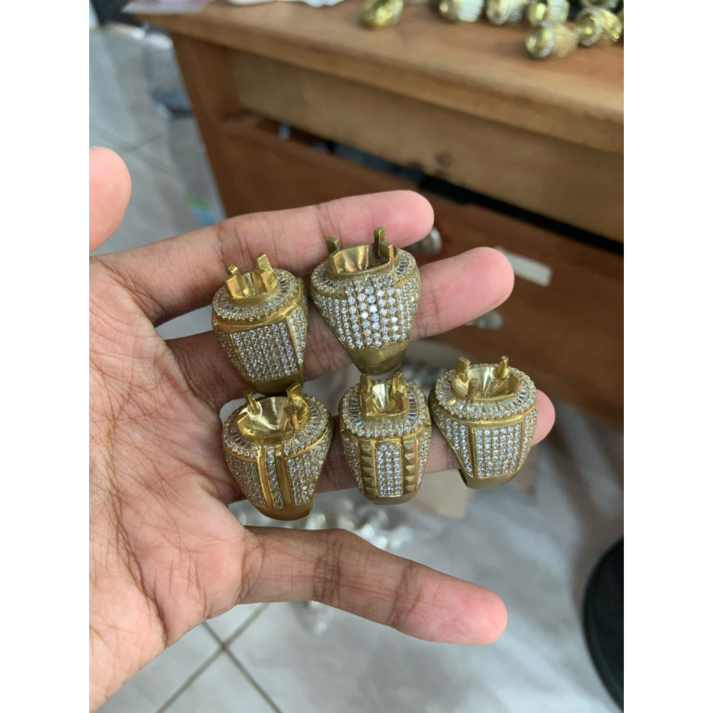 SYAHIRA RING KUNINGAN SUPER MICROSETTING