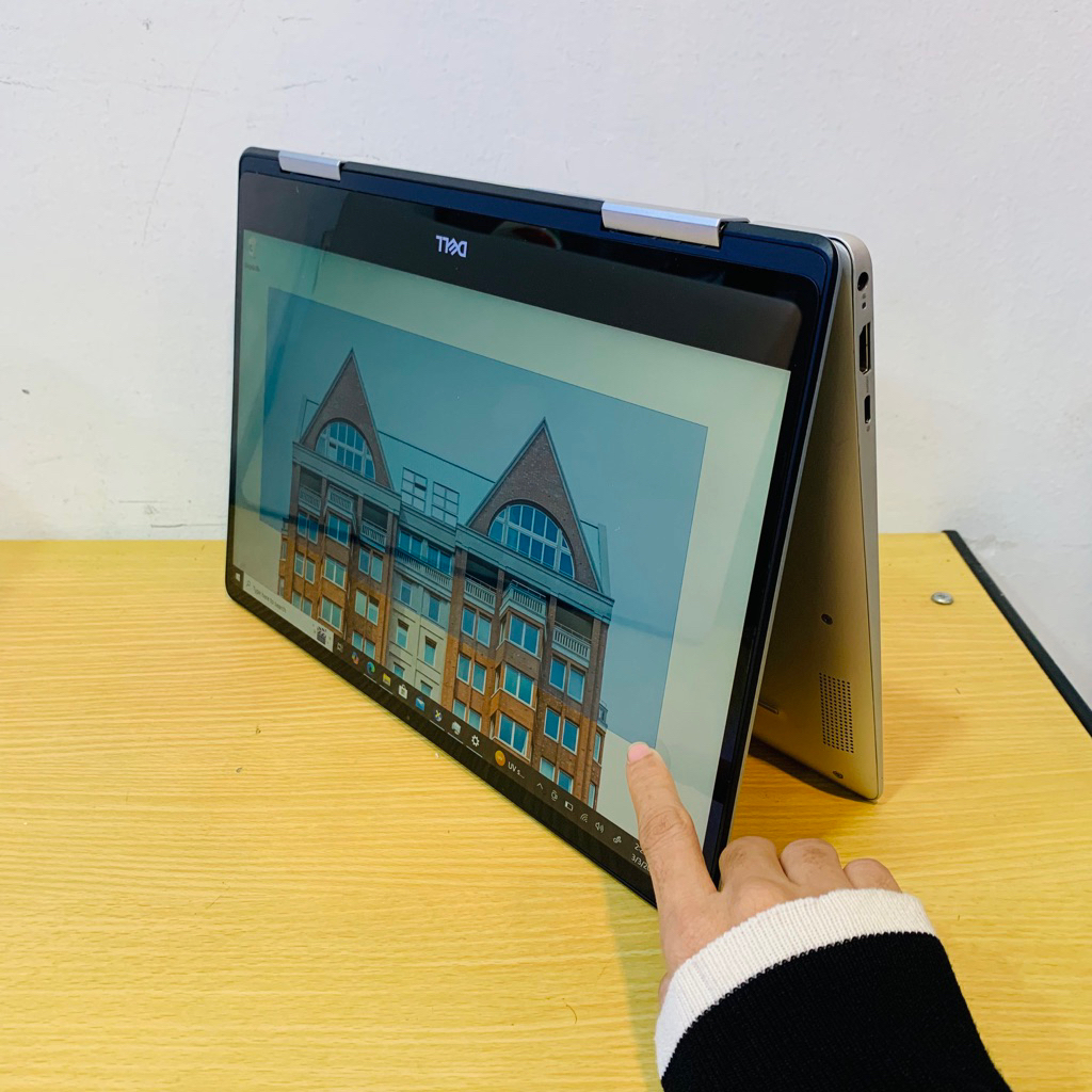 Laptop Dell Inspiron 7386 2in1 core i7 Gen 8 || RAM 16gb SSD 512gb + Lipat Flip + Touchscreen