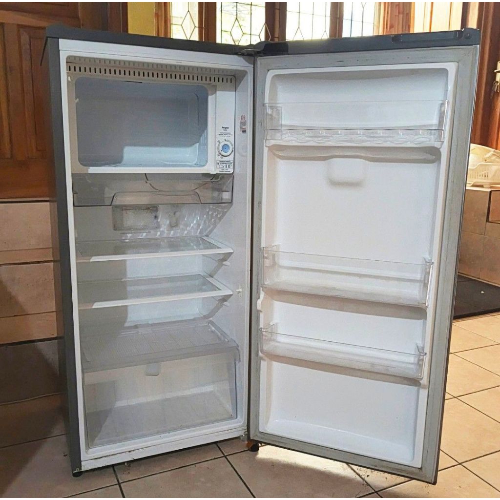 Kulkas LG 1 pintu Inverter tipe LG INV201SL