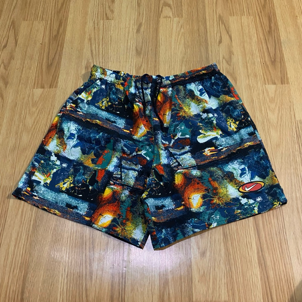 Vintage shortpants nike rubber logo