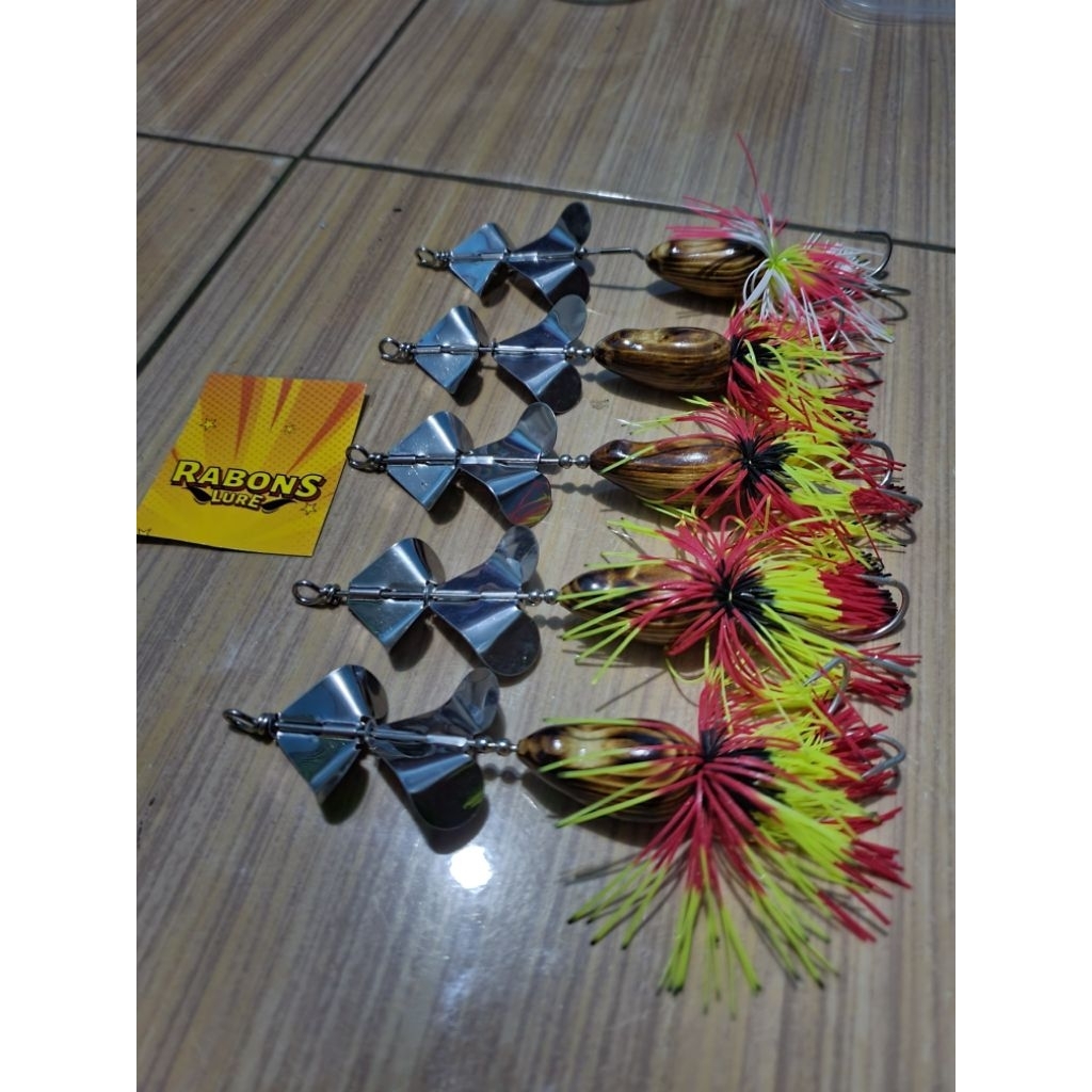 Umpan Casting Toman Buzzbait Sleter Rabons lure Double Propeller