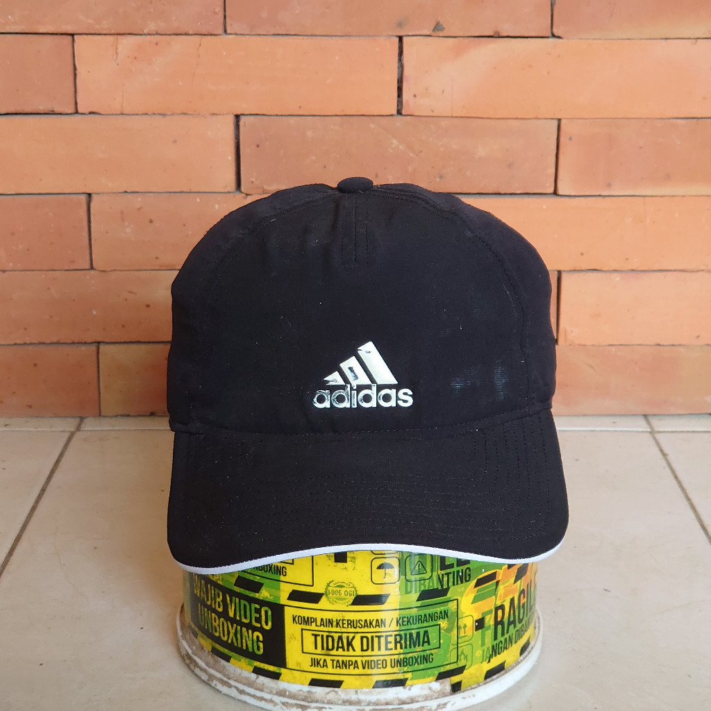 TOPI RUNNING ADIDAS ORIGINAL