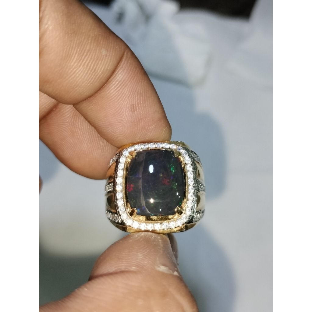 NATURAL BLACK OPAL BANTEN