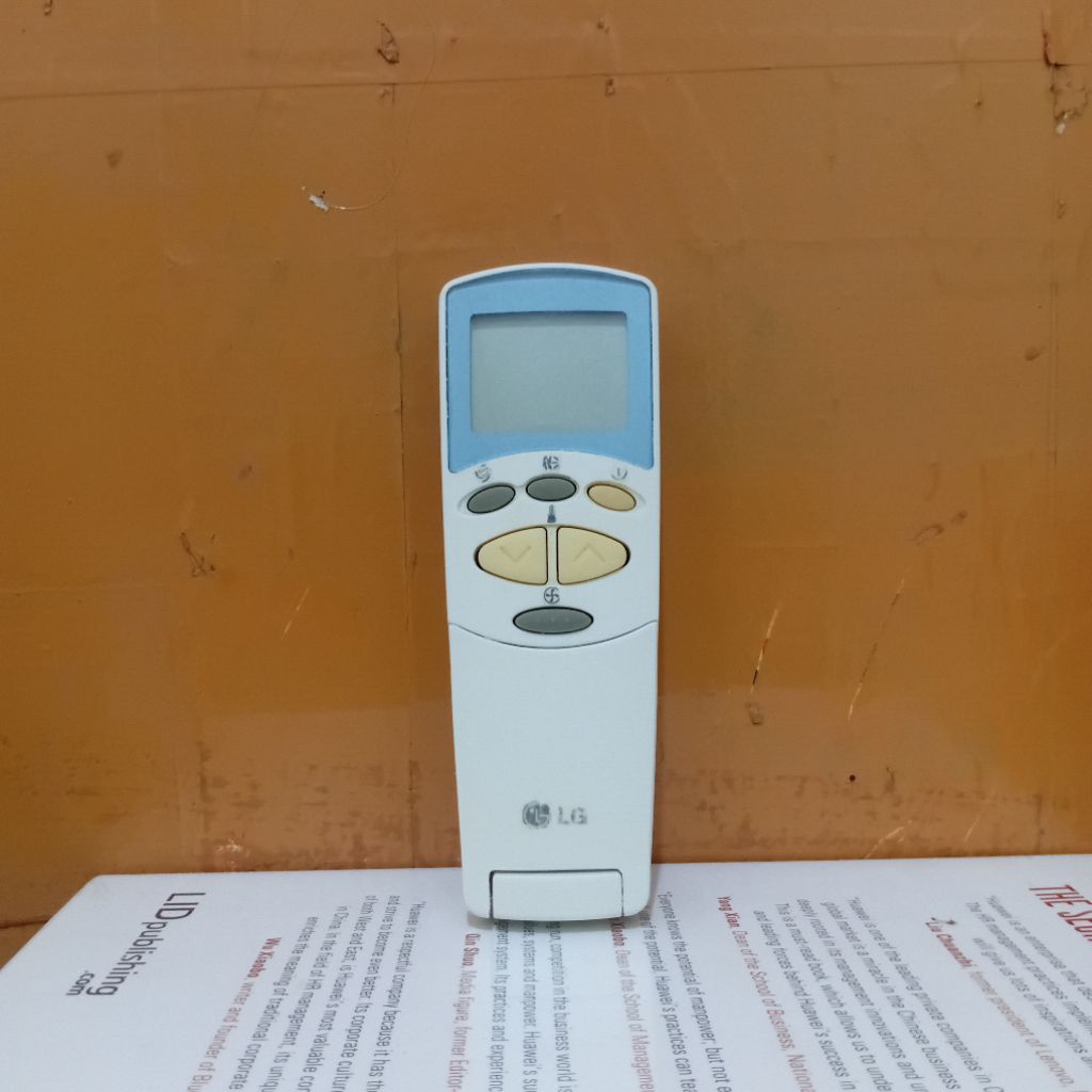 REMOTE AC LG SERI AKB32788917 ORIGINAL