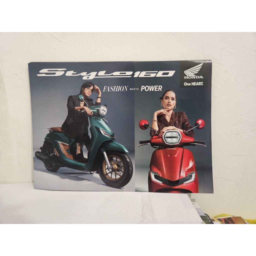 brosur katalog motor honda stylo 160 2024 leaflet