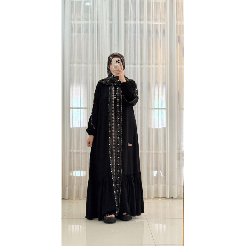 NADHEEFA DRESS GAMIS SET HIJAB HITAM MOTIF