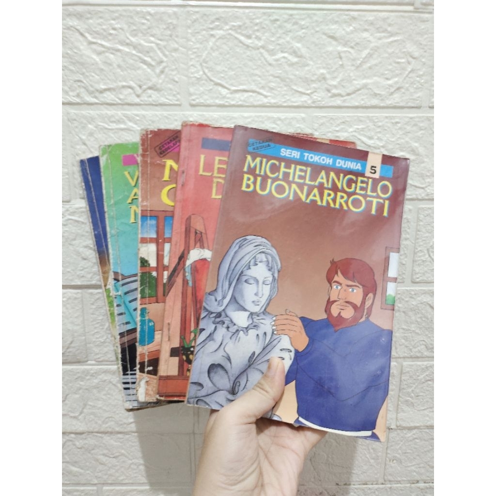 BUKU KOMIK SERI TOKOH DUNIA