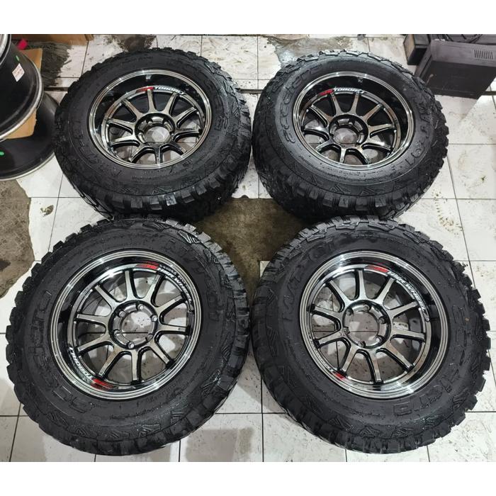 VELG MOBIL SECOND HSR TOBOALI RING 18 LEBAR 9 PCD 6X139,7 + BAN M/T 285 65 R18