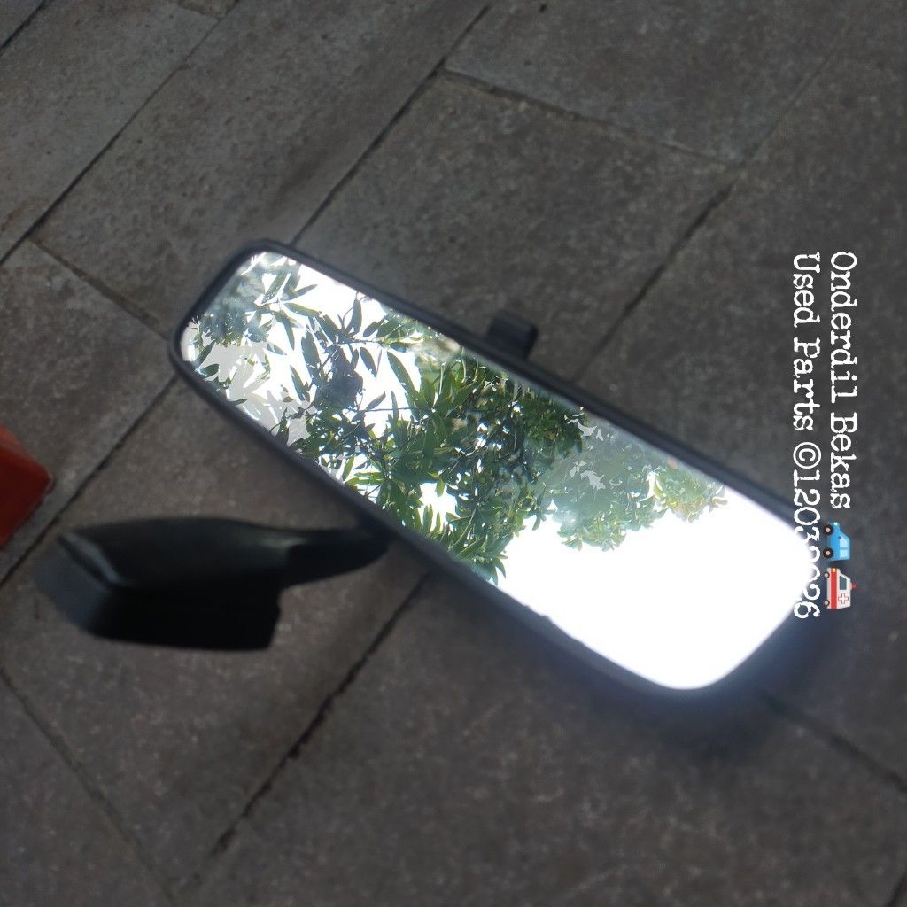 spion kabin Ford laser GL