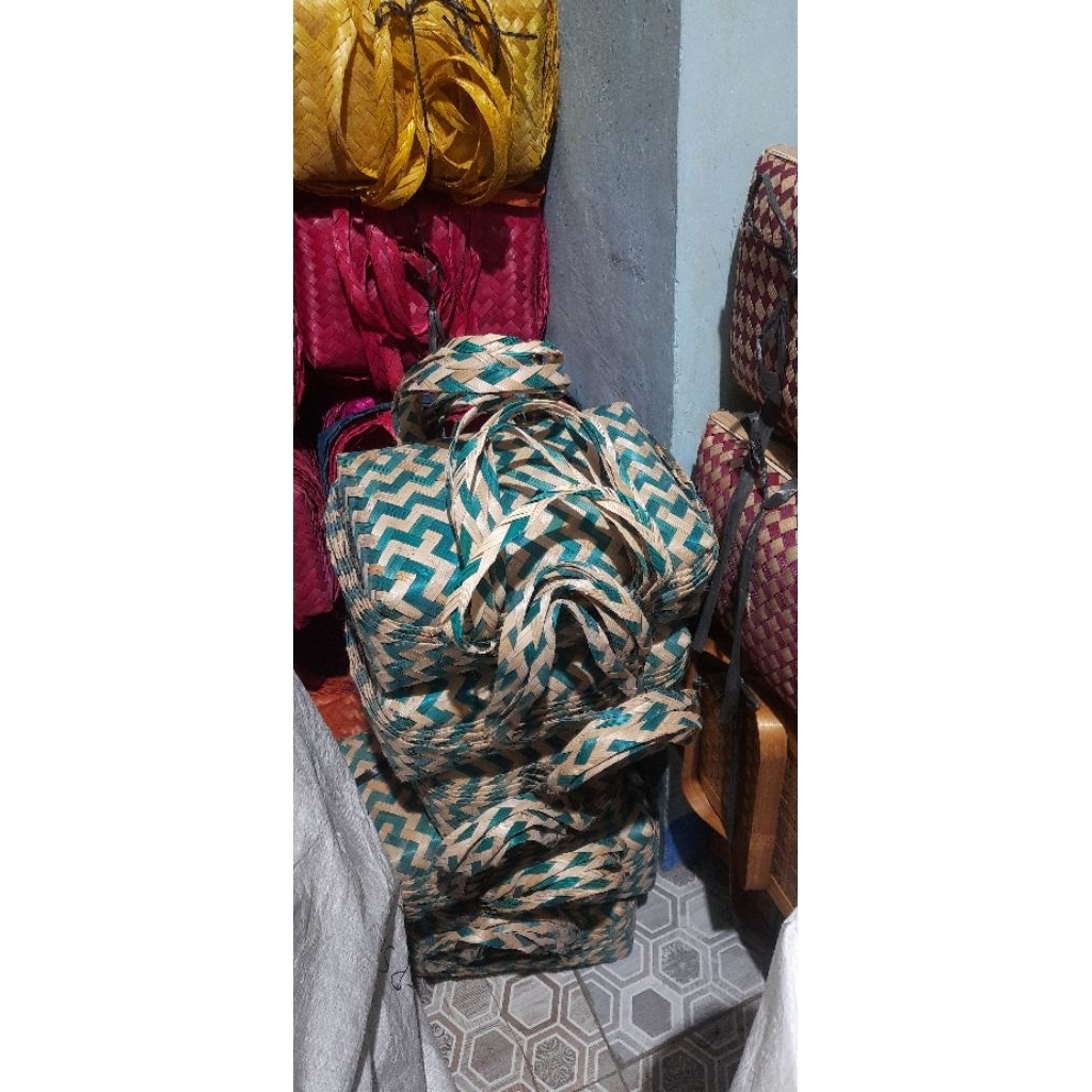 besek bambu besek jinjing besek batik besek persegi panjang barang rejeck