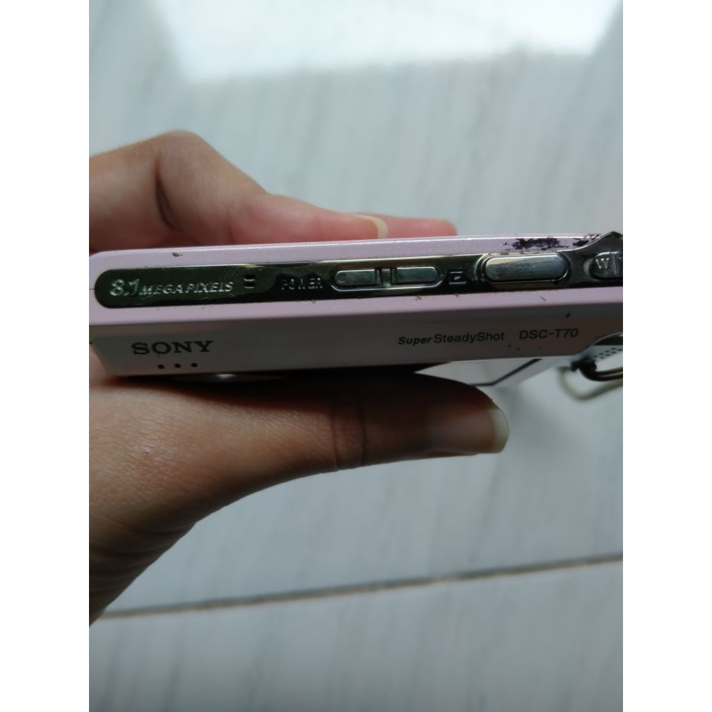 Sony cybershot dsc t70