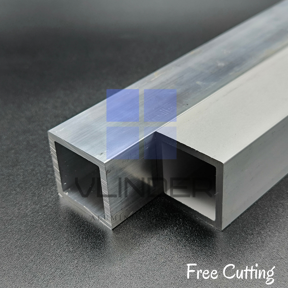 Hollow Aluminium 31.8 mm x 31.8 mm x t. 3.18 mm - L. 1 m