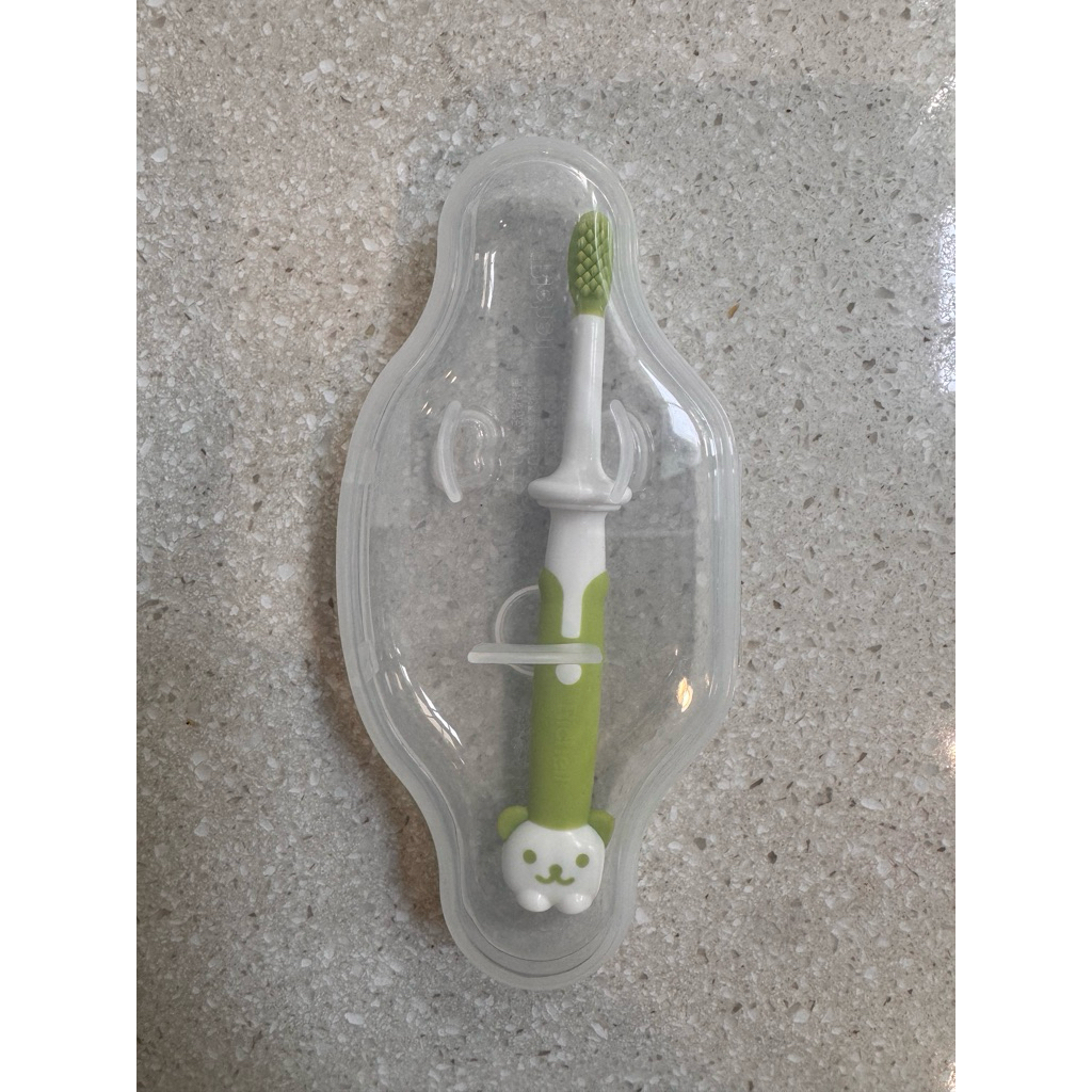 Richell Training Toothbrush 8M+ Preloved