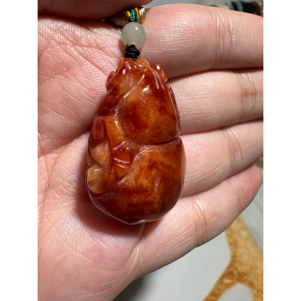 Liontin Giok Merah Hulu & Ruyi